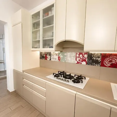 Camelia House شقة