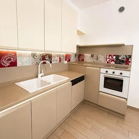Camelia House